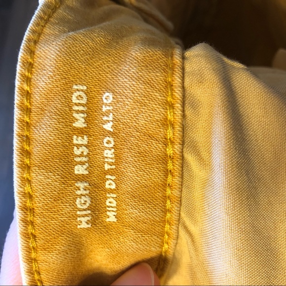 Target / Universal Thread Mustard Yellow Shorts - Picture 3 of 5